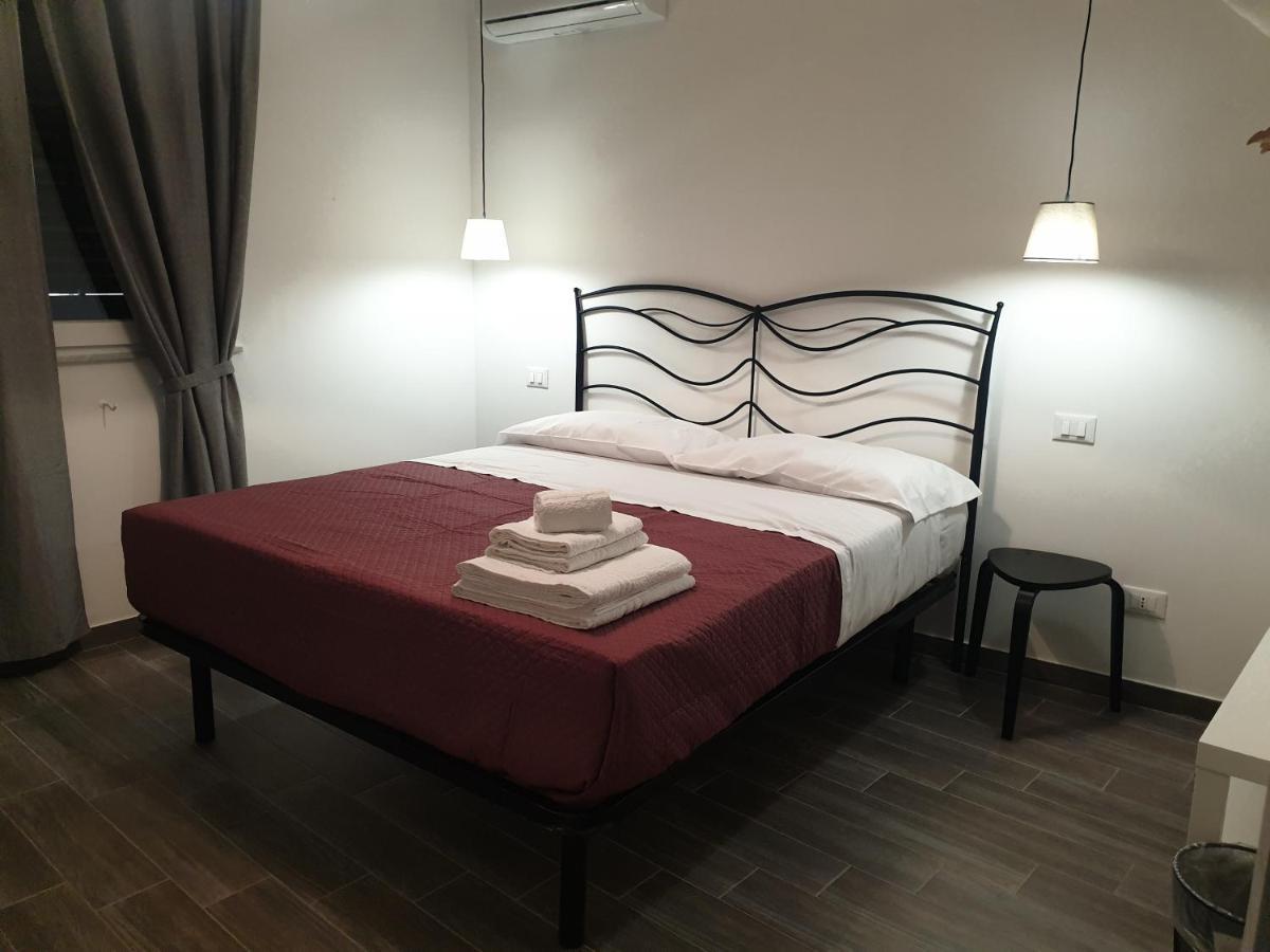 Residenza Tarzana Hotel Palermo Luaran gambar