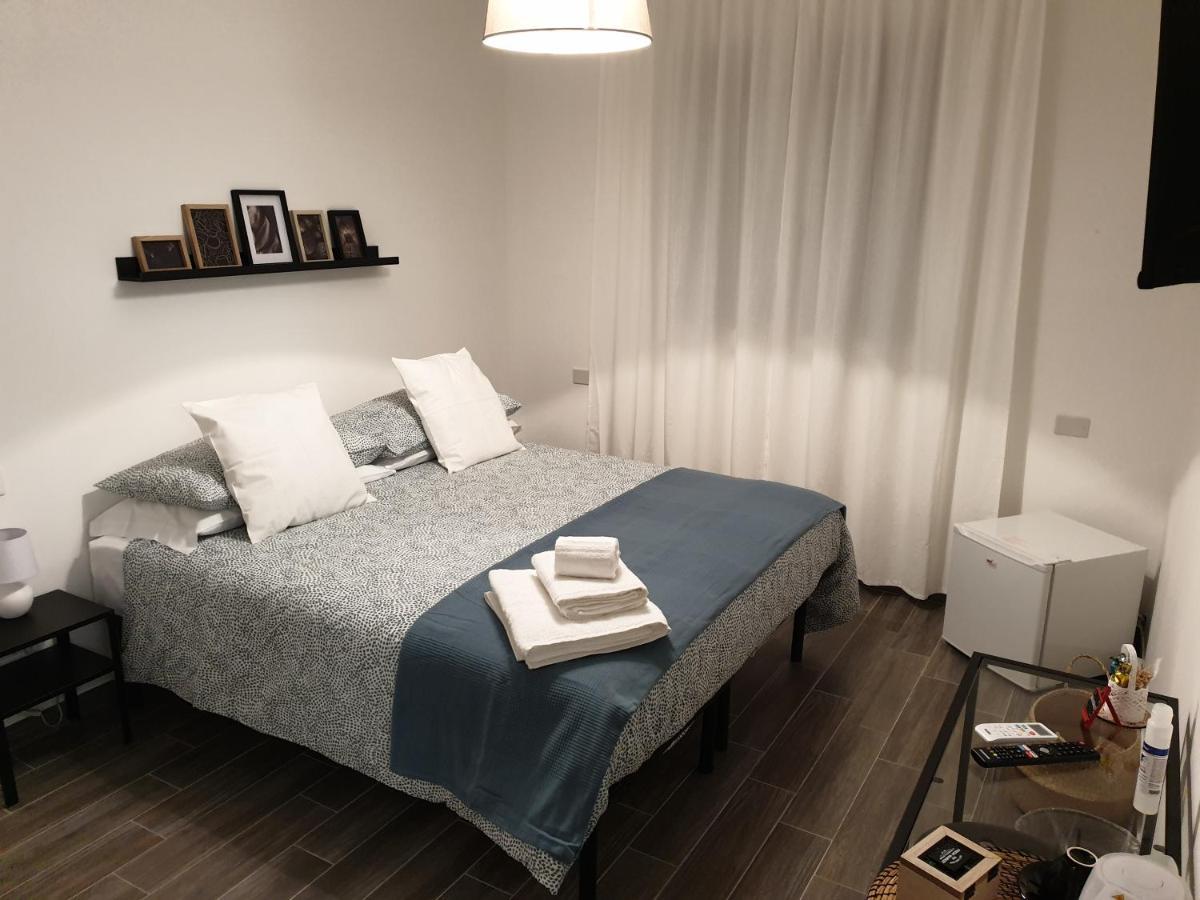 Residenza Tarzana Hotel Palermo Luaran gambar