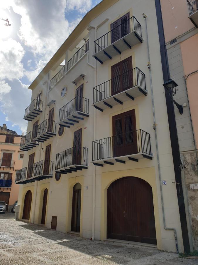 Residenza Tarzana Hotel Palermo Luaran gambar