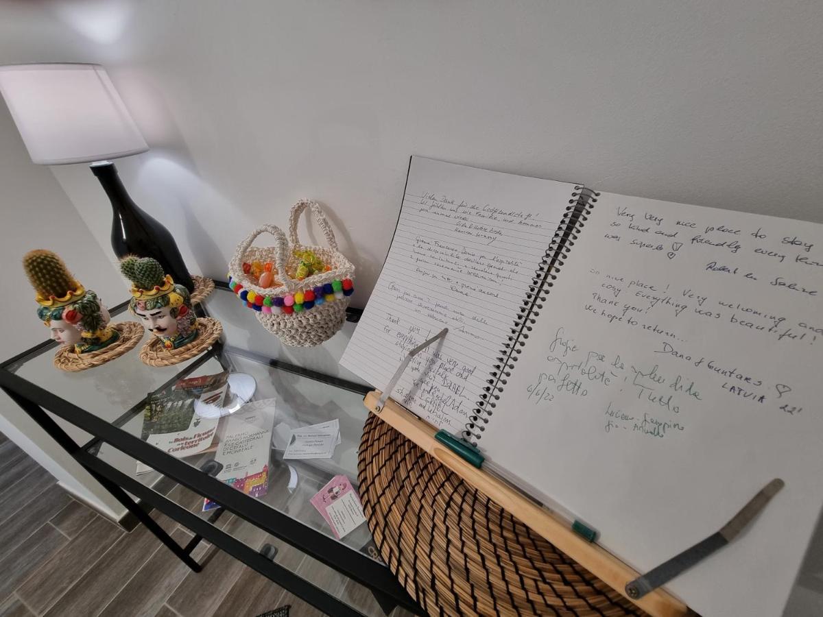 Residenza Tarzana Hotel Palermo Luaran gambar