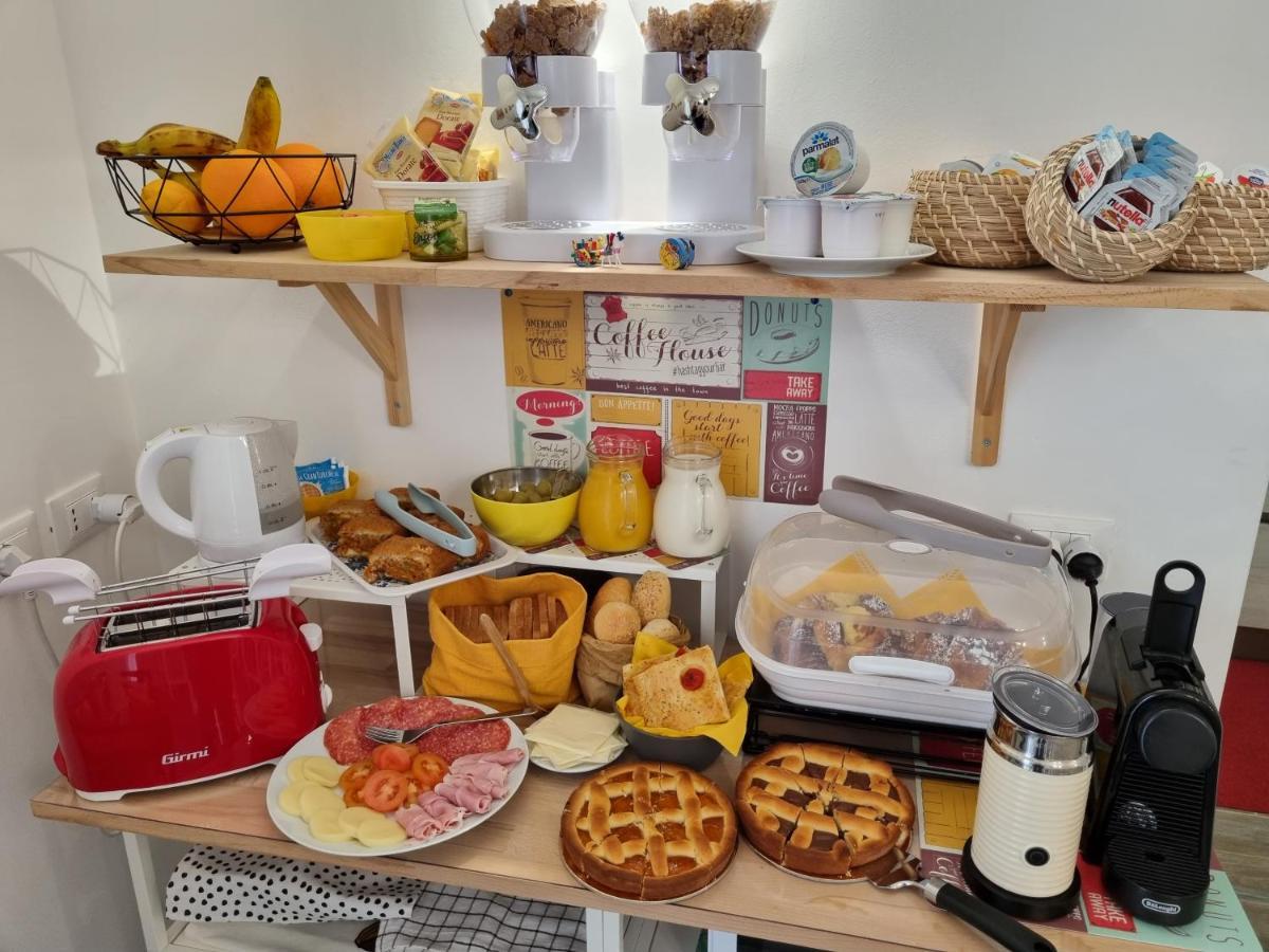 Residenza Tarzana Hotel Palermo Luaran gambar