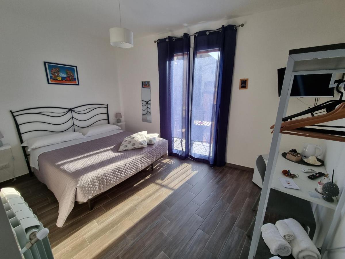 Residenza Tarzana Hotel Palermo Luaran gambar