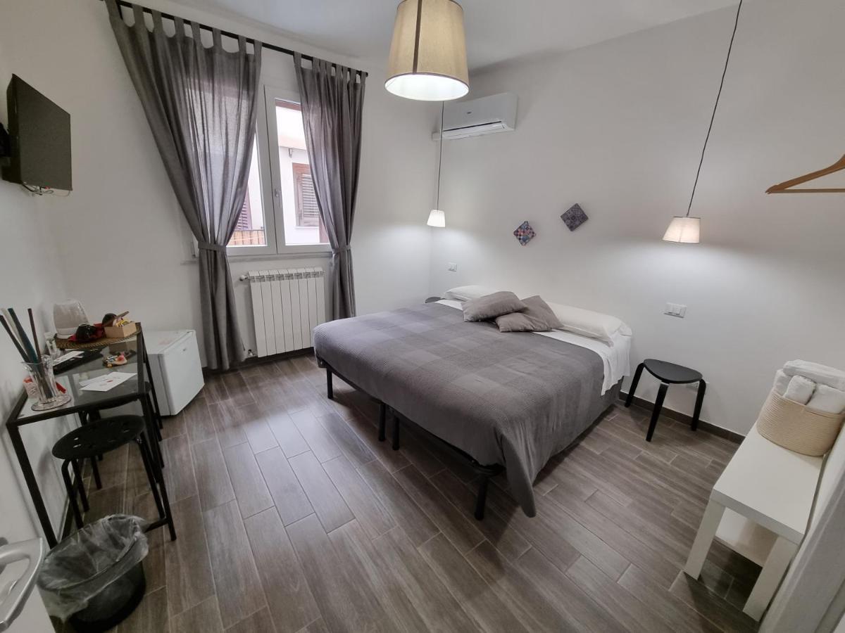 Residenza Tarzana Hotel Palermo Luaran gambar